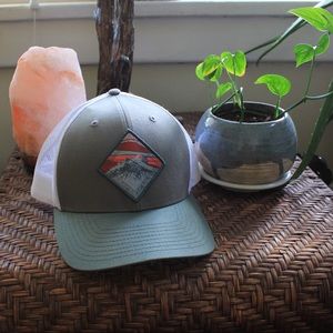 Columbia trucker hat